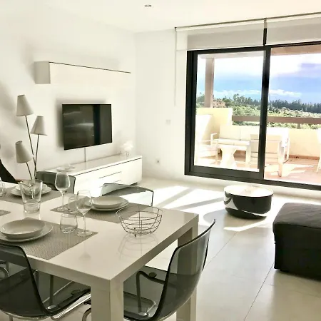 Ribera Luar Penthouse 2459 *