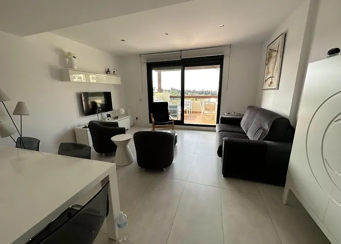 Ribera Luar Penthouse 2459 * Estepona