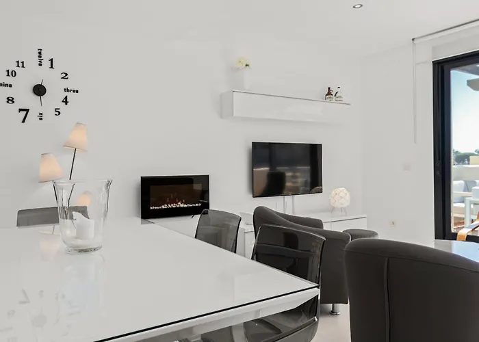 Ribera Luar Penthouse 2459